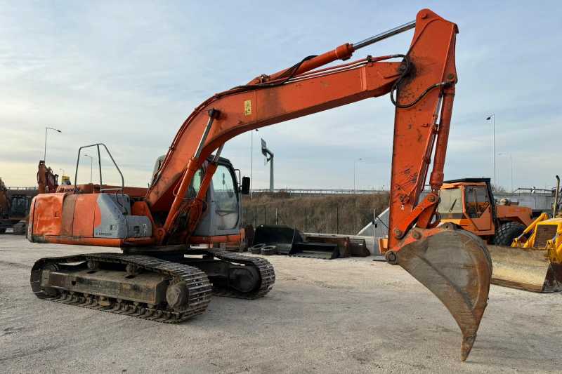 OmecoHub - Immagine FIAT KOBELCO E195